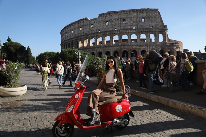 Rome Vespa Tour and Professional Photoshoot - Key points at a glance