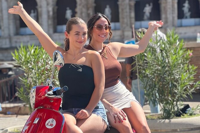 Rome Vespa Tour and Professional Photoshoot - Janiculum Hill and the best photo stop
