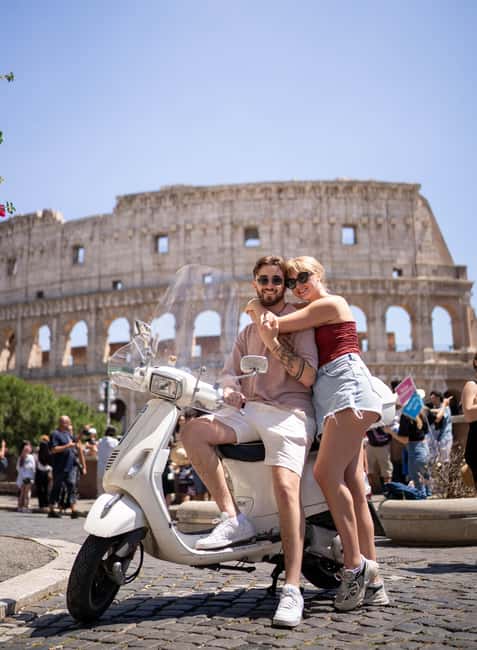 Rome: Vespa tour “When in Rome” with Dessert and Photography - Starting on Via Cavour near the Colosseum
