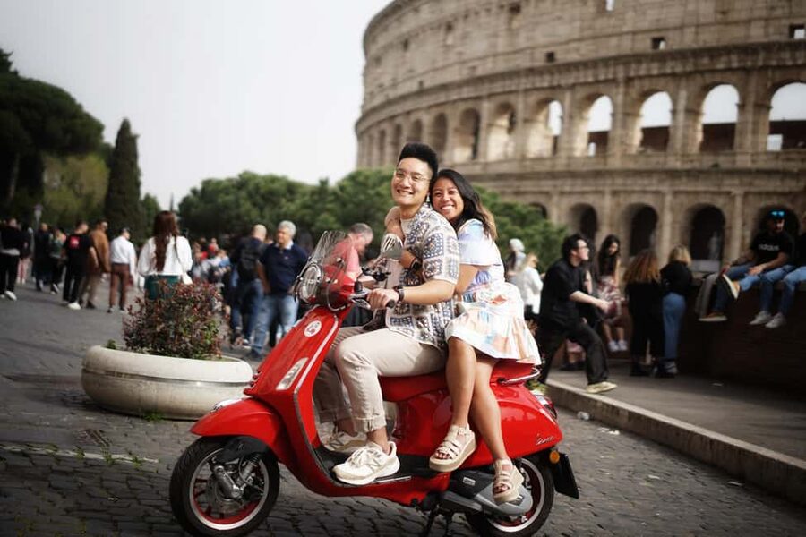 Rome: Vespa Tour with Professional Photographer - How the professional photography changes the outing
