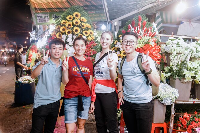 Saigon After Dark Night Tour by Scooter + 7 tastings - Seven tastings, not one long dinner