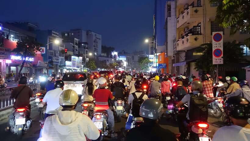 Saigon: Floating Market and Food Tasting Tour by Scooter - How much food is included for $40