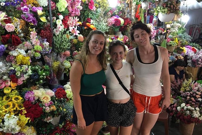 Saigon Night Scooter Experience And Local Food - A four-hour look at Ho Chi Minh City after dark