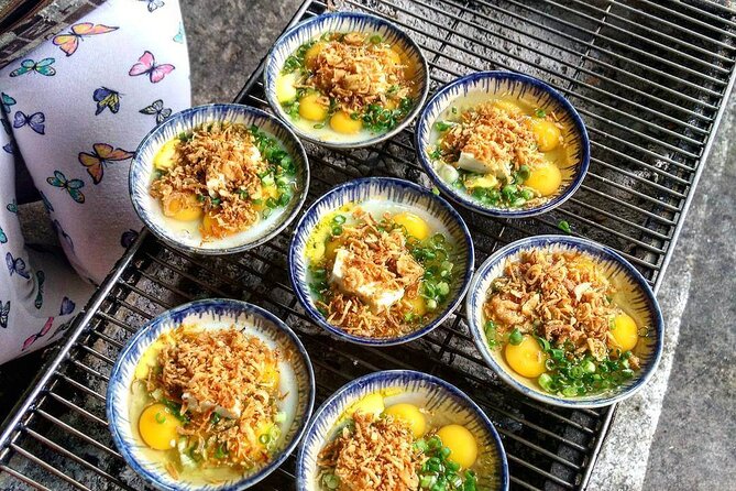 Saigon Scooter Adventure - City Sights & Street Food Tour - Ban Co Market and the narrow streets of local Saigon