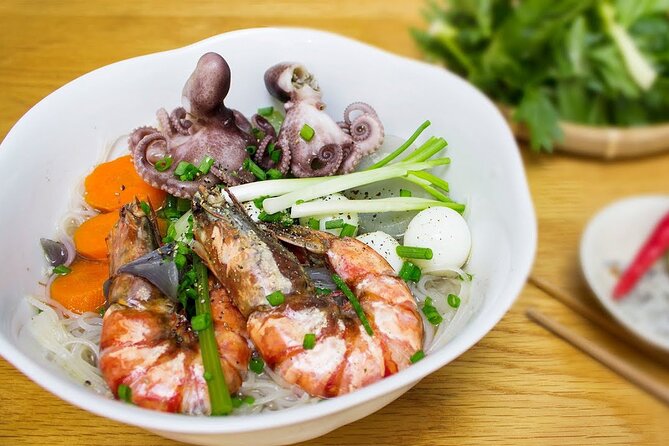 Saigon Scooter Adventure - City Sights & Street Food Tour - Emperor Jade Pagoda and the city’s spiritual side