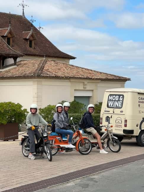 Saint-Emilion: Vintage moped rides and tours - Why a vintage moped fits Saint-Émilion