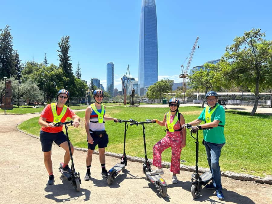 Santiago sunset tour on an electric scooter. City and nature - Twenty minutes among the sculptures