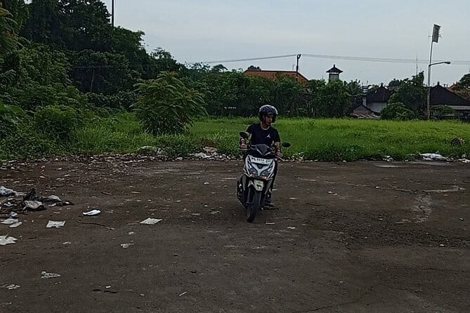 Scooter Lesson in Ubud - What Happens During the Ubud Lesson?
