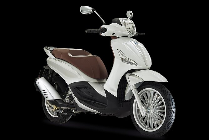 Scooter Rental 300cc - Picking up at Corso Italia 333