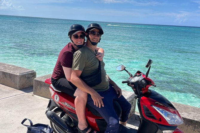 Scooter Rental Nassau - Pickup on Woodes Rodgers Walk