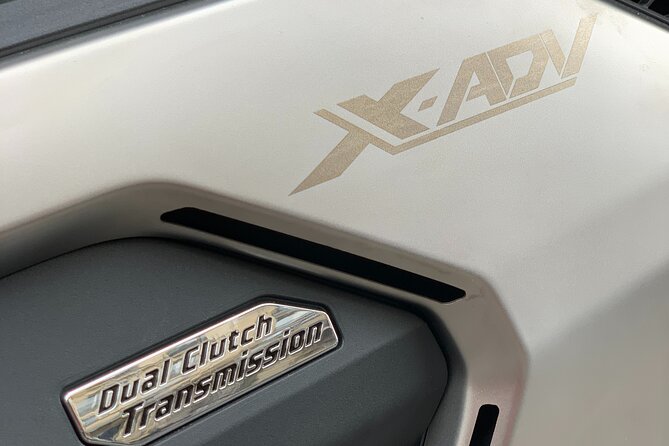 Scooter rental X-ADV Honda 2023 (A2 license) Paris - Why the X-ADV has appeal for a longer rental