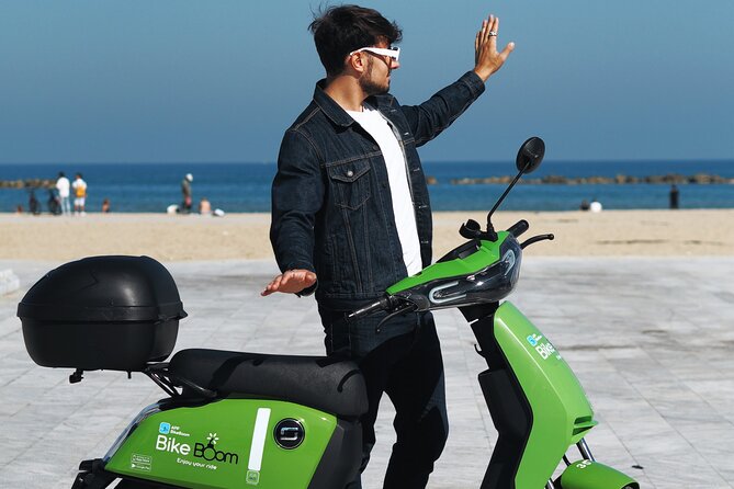 Scooter Tour in Termoli and Campomarino (As couple) - Sinarca Tower and the northern Adriatic coast