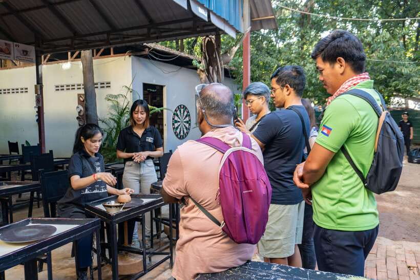 Siem Reap Evening Food Tour - On Promotion Price limit Offer - Lort cha at a family noodle shop