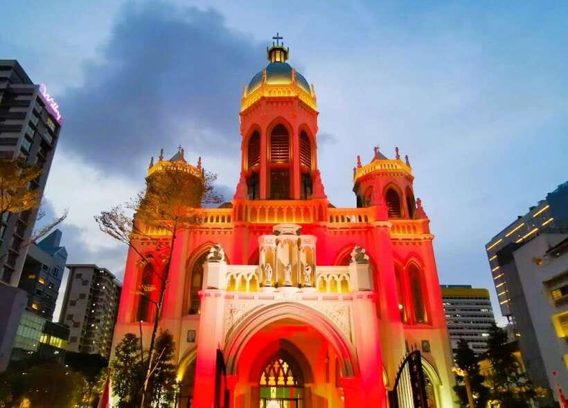 Singapore: Street Food & Ethnic Quarters Kick Scooter Tour - Key points at a glance