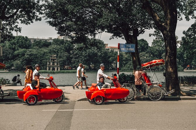 Small Group Vespa Sidecar Tour in Hanoi - Bach Ma Temple and a six-century-old tradition