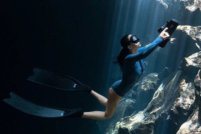 Snorkeling with Turtle/Water Scooter/Paddleboard Adventures Oahu - The electric underwater scooter is the unusual extra