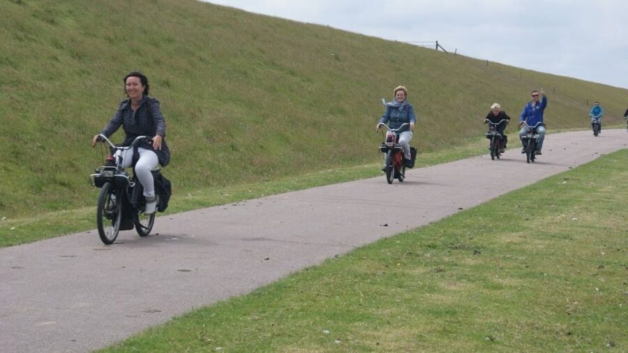 Texel: Solex Moped Rental - What the three-hour rental feels like