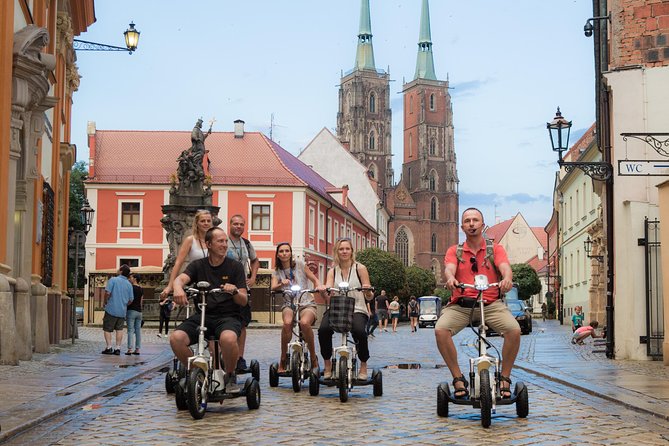 The Classic E-Scooter (3 wheeler) Tour of Wroclaw - everyday tour at 6:00 pm - Panorama Racławicka and the city on a map