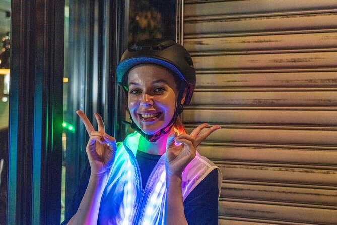 Tokyo: E-scooter Experience in Shibuya with Iconic Photos - Why the photo service adds real value