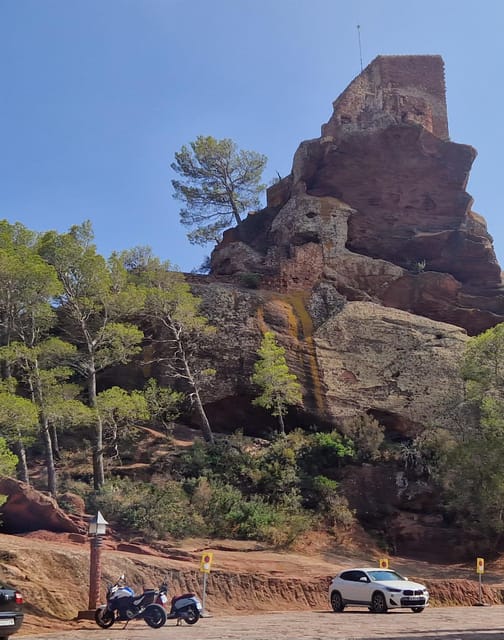 Tour scooter 125 guided Cambrils to red hills 2h with pickup - What the two-hour schedule really feels like