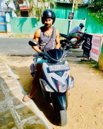 Trincomalee: Guided scooter City Tour