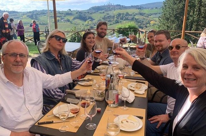 Tuscany Vespa Tour with Lunch and Wine Tasting in Chianti Area - What to know before you reserve
