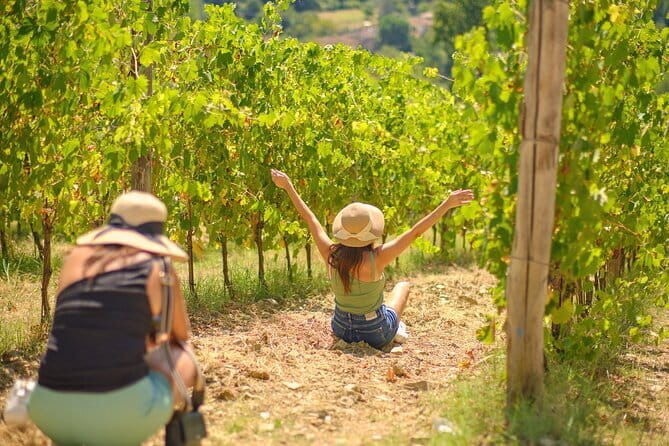 Tuscany Vespa Tours Through the Hills of Chianti - Lunch at a Tuscan villa or castle
