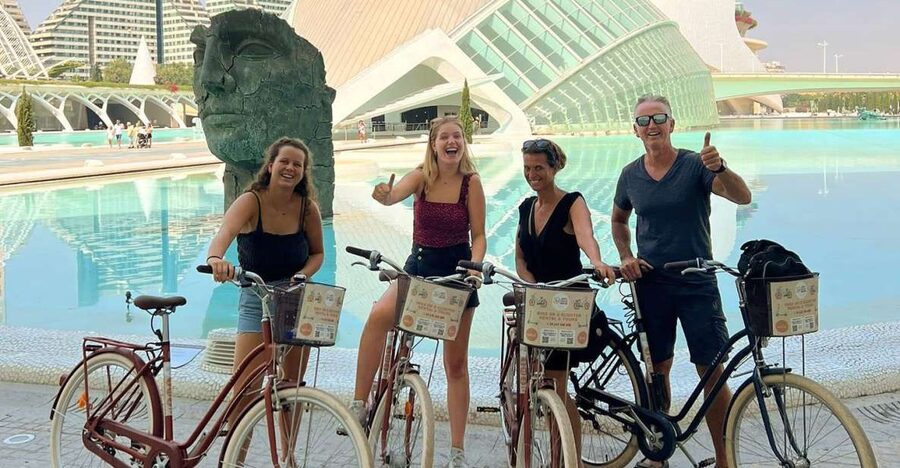 Valencia: Private City Tour on Bike,E-Bike&E-Scooter - Key points at a glance