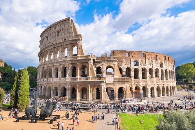 Vespa Primavera 125 cc Rental at Rome 24 ore - Key points before you book