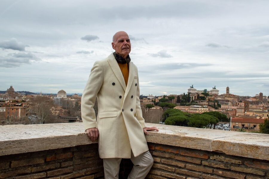 Vespa scooter tour in Rome with Pro-Photographer - Starting at Via Cavour, 207