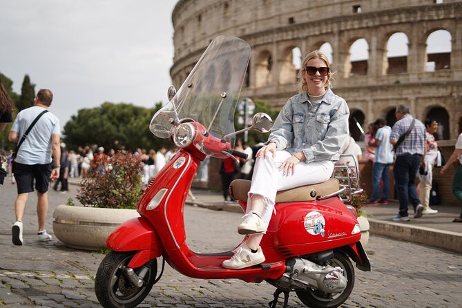 Vespa Scooter Tour in Rome with RomeIsMyLove Pro Photo Team - Why a Vespa is a smart way to see Rome quickly