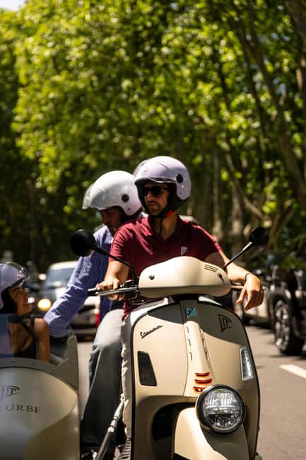 Vespa Sidecar Tour: Highlights of Rome - Why a Vespa sidecar works well in Rome