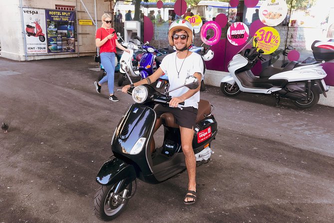 Vespa sightseeing tour & rental - Meet Split on two wheels - Starting at Poljana kneza Trpimira