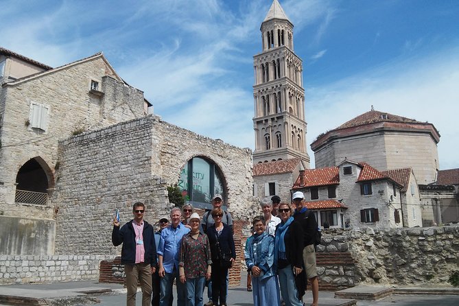 Vespa sightseeing tour & rental - Meet Split on two wheels - Safety rules are part of the product