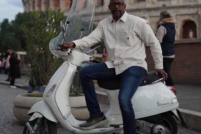 Vespa Tour in Rome with professional photographer - Santa Sabina, one of the quieter stops