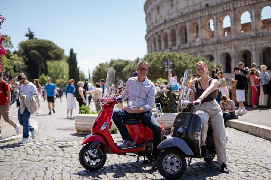 Vespa tour with Professional Photoshoot - Fontana dell’Acqua Paola brings the longer final stop