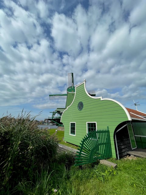 Zaanse Schans: Windmills, Clogs & Cheese by Electric Scooter - Who will enjoy this outing most?
